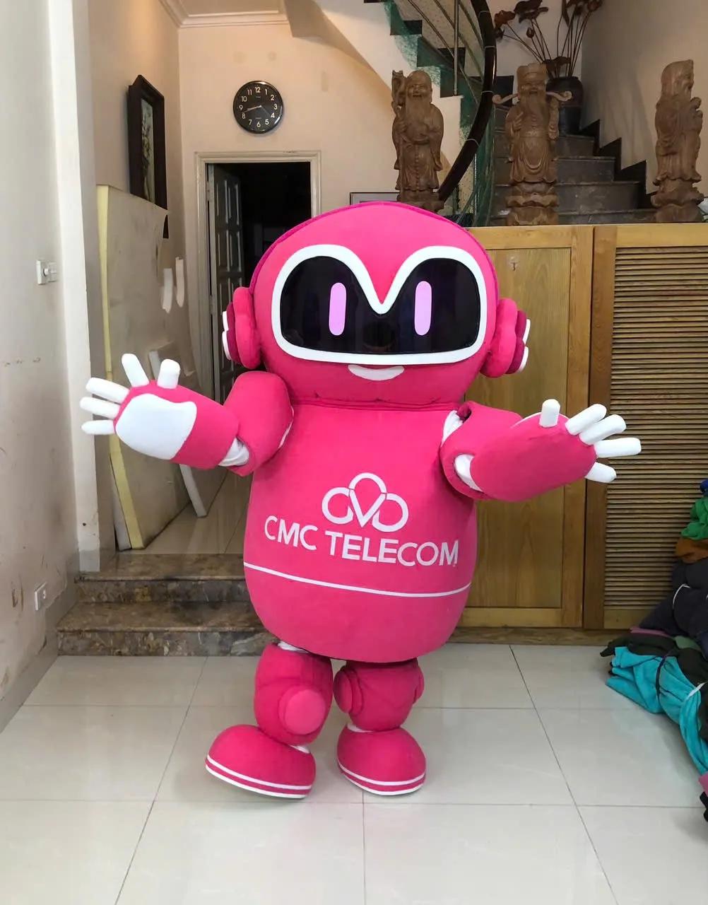 Mascot Robot Người CMC - ảnh thực tế